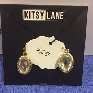 NWT, Kitsy Lane Beautiful Diamond Cut Earrings